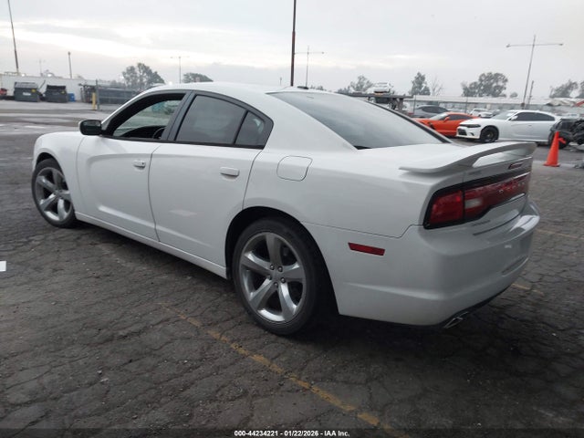 2C3CDXHG9EH338970 Dodge Charger Sxt