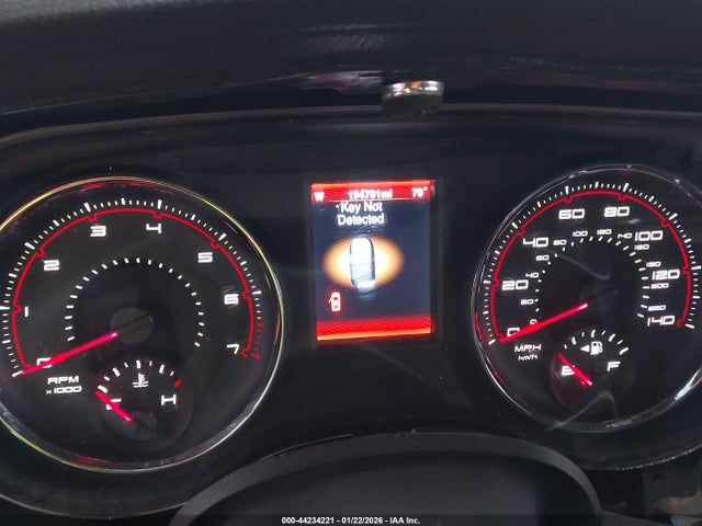 2C3CDXHG9EH338970 Dodge Charger Sxt