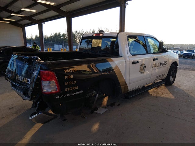 2023 RAM 1500 1C6RRFFG7PN657080 Photo 3