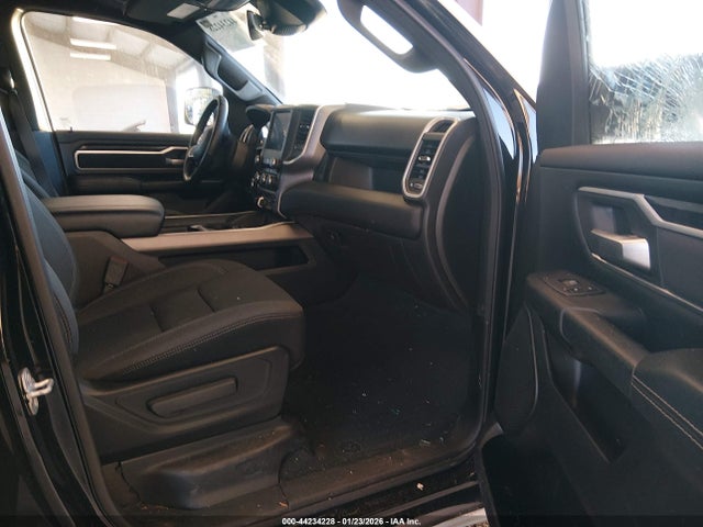 2023 RAM 1500 1C6RRFFG7PN657080 Photo 4