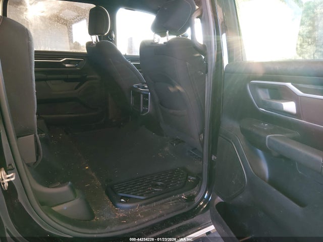 2023 RAM 1500 1C6RRFFG7PN657080 Photo 7