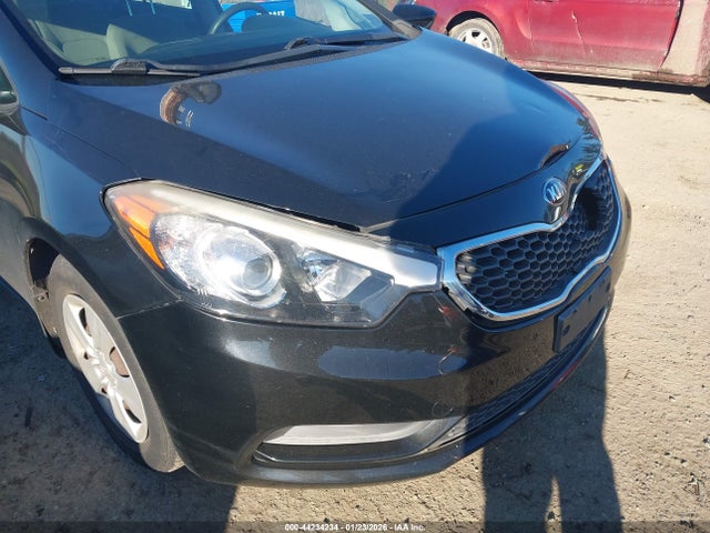 KNAFK4A6XF5410263 KIA FORTE LX