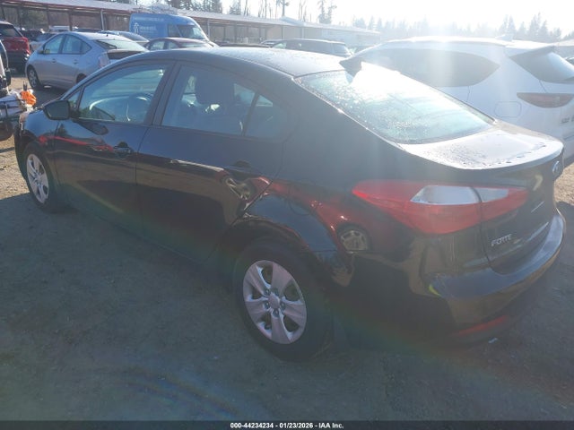 KNAFK4A6XF5410263 KIA FORTE LX