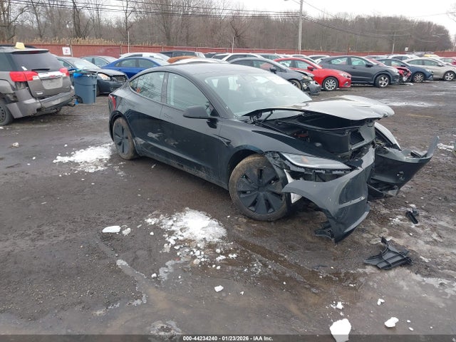 2024 TESLA MODEL 3 5YJ3E1EB9RF826102 Photo 0