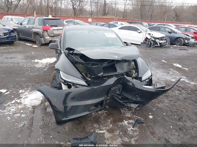 Продаж на аукціоні авто 2024 Tesla Model 3 Long Range Dual Motor All-wheel Drive, vin: 5YJ3E1EB9RF826102, номер лоту: 44234240