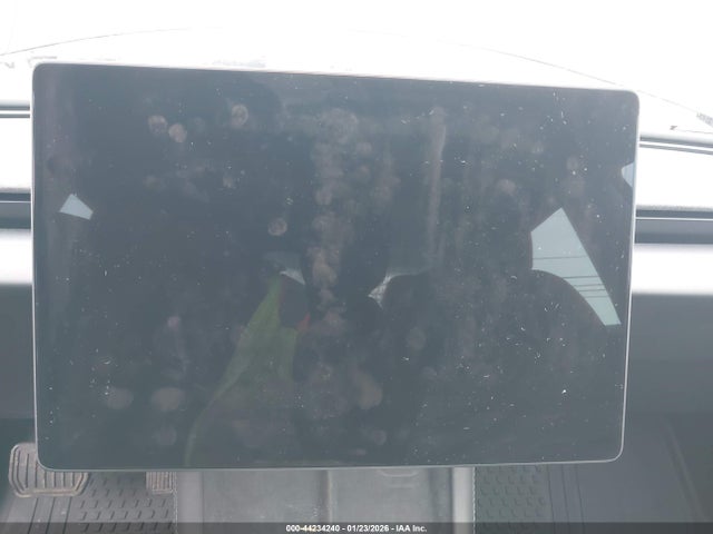 2024 TESLA MODEL 3 5YJ3E1EB9RF826102 Photo 6