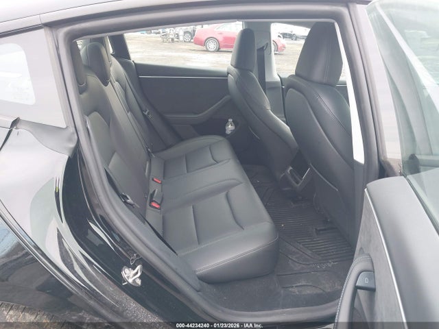 2024 TESLA MODEL 3 5YJ3E1EB9RF826102 Photo 7