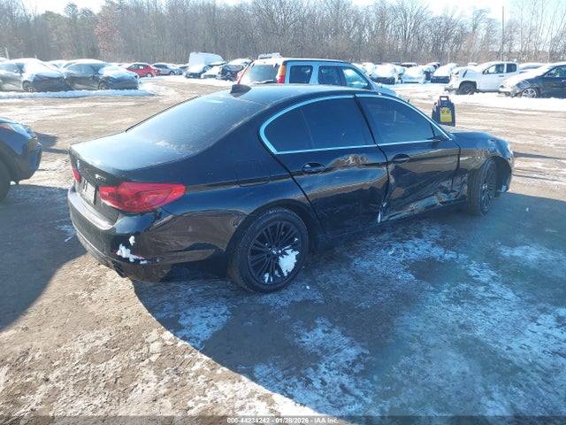 2019 Bmw 530i Xdrive მანქანა იყიდება აუქციონზე, vin: WBAJA7C5XKG910330, აუქციონის ნომერი: 44234242