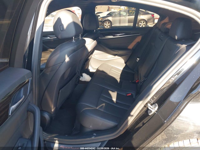 2019 Bmw 530i Xdrive მანქანა იყიდება აუქციონზე, vin: WBAJA7C5XKG910330, აუქციონის ნომერი: 44234242