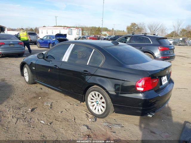 2009 BMW 328I WBAPH53529A434534 Photo 2