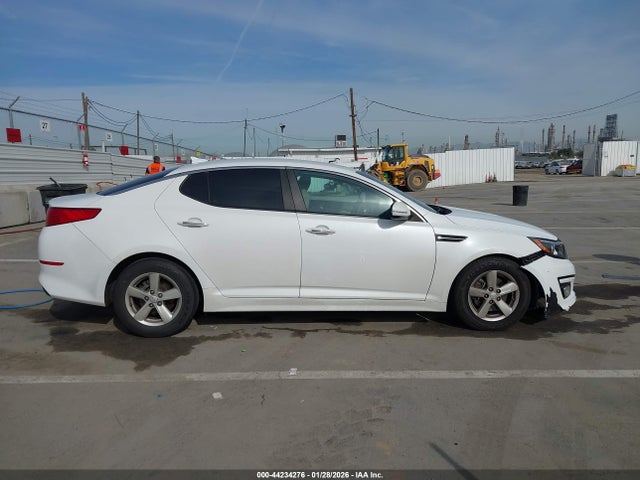 KNAGM4A71F5650549 KIA Optima Lx