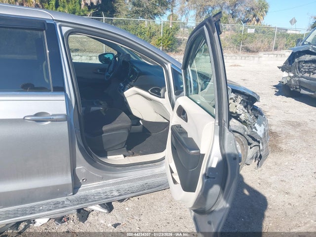 Aukcja sprzedaży 2018 Chrysler Pacifica Touring Plus, vin: 2C4RC1FG2JR115747, numer aukcji: 44234307