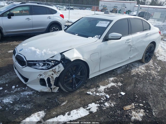 Aukcja sprzedaży 2024 Bmw 330e, vin: 3MW39FF01R8E80207, numer aukcji: 44234308
