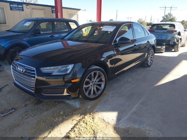 2019 AUDI A4 WAUGMAF46KN002387 Photo 1