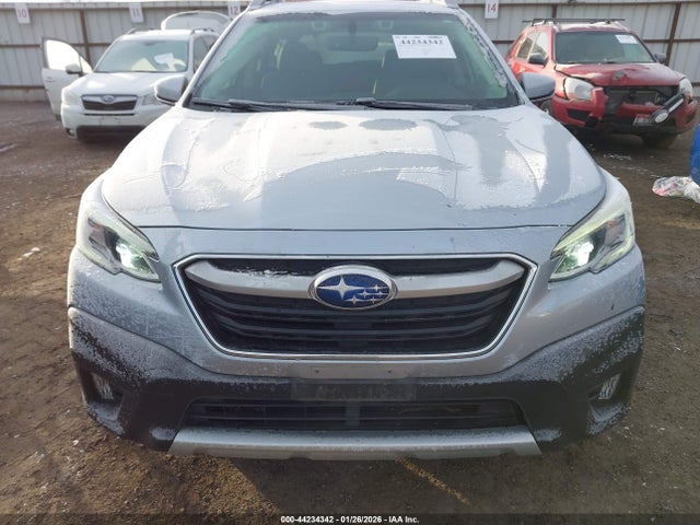 4S4BTANC9L3125764 Subaru Outback Limited