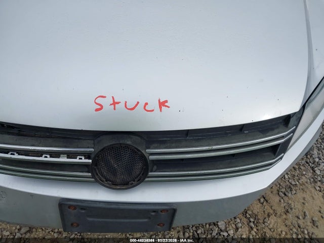 WVGBV7AX2FW522449 Volkswagen Tiguan Sel