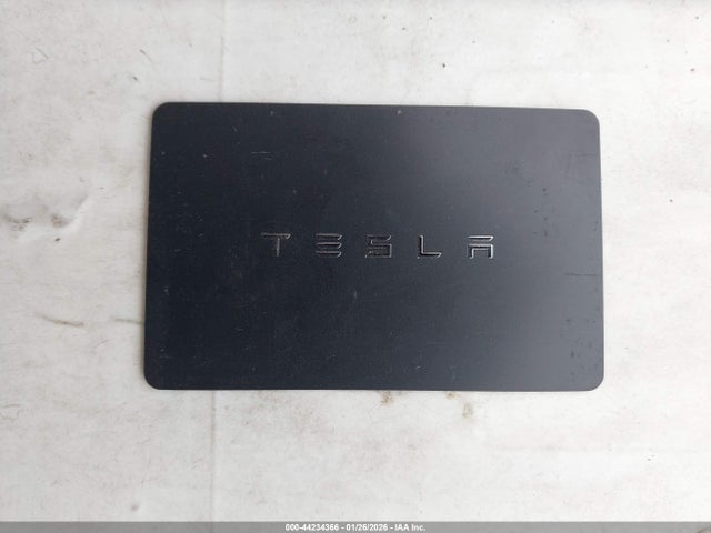 2020 TESLA MODEL Y 5YJYGDEE0LF013735 Photo 10