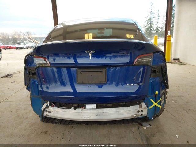 5YJYGDEE0LF013735 Tesla Model Y Long Range Dual Motor All-wheel Drive