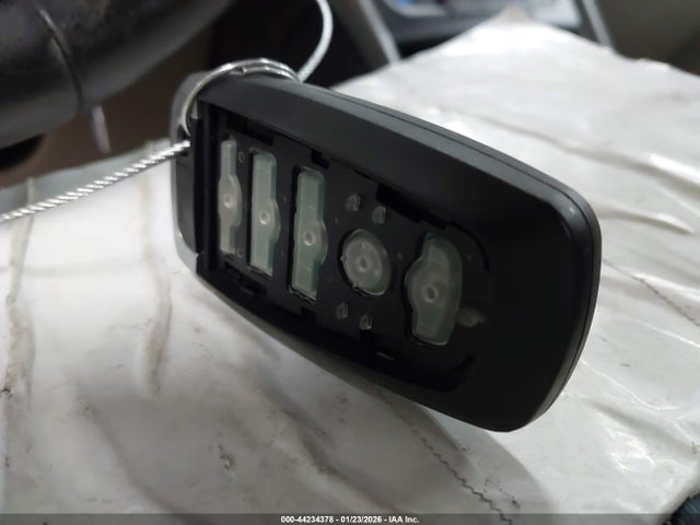 3FA6P0MU9KR116812 Ford Fusion Hybrid Sel