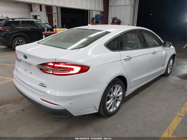 3FA6P0MU9KR116812 Ford Fusion Hybrid Sel
