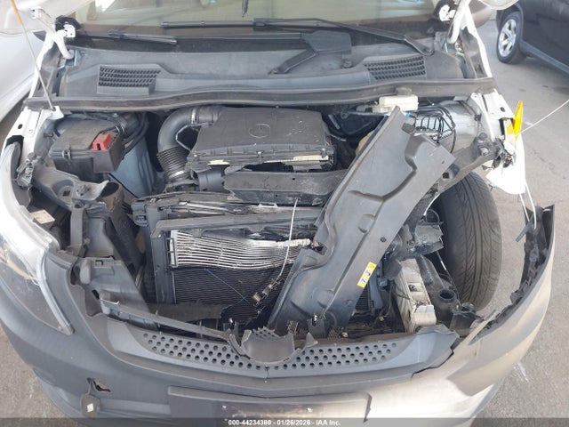 2018 MERCEDES-BENZ METRIS WD3PG2EA6J3455047 Photo 9