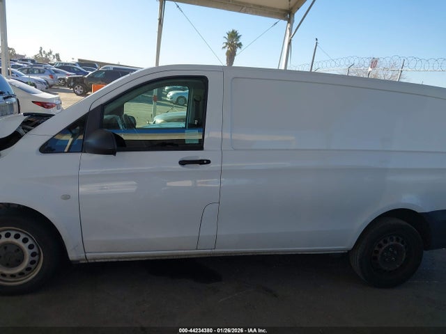 Mercedes-Benz Metris 2018 WD3PG2EA6J3455047 Image 14