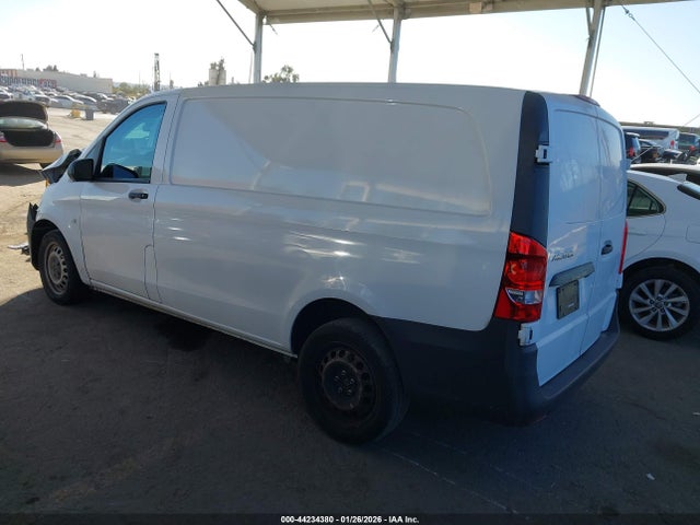 2018 MERCEDES-BENZ METRIS WD3PG2EA6J3455047 Photo 2