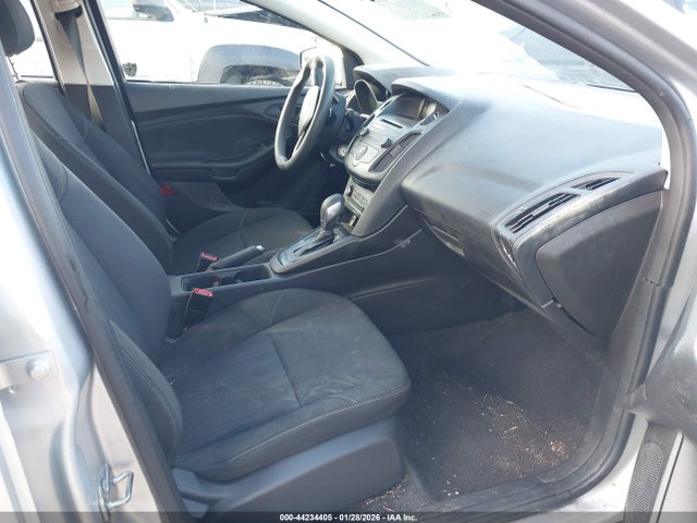 1FADP3E24HL317238 Ford FOCUS S