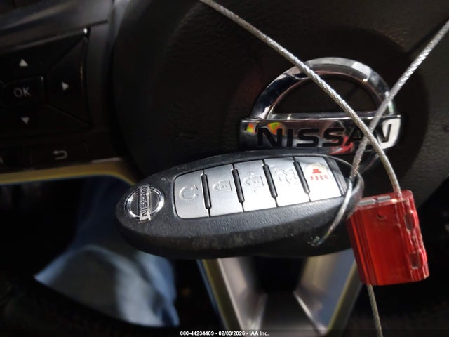 5N1AT2MV9KC781739 Nissan ROGUE SV
