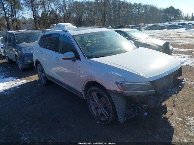 44234431 :رقم المزاد ، 3VV4B7AX2KM043577 vin ، 2019 Volkswagen Tiguan 2.0t Sel Premium/2.0t Sel Premium R-line مزاد بيع