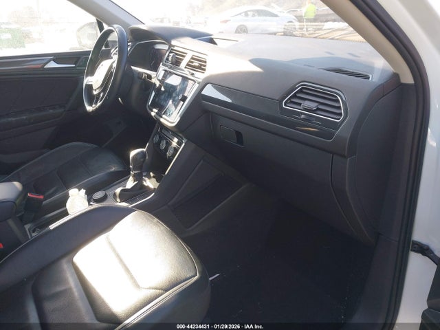 44234431 :رقم المزاد ، 3VV4B7AX2KM043577 vin ، 2019 Volkswagen Tiguan 2.0t Sel Premium/2.0t Sel Premium R-line مزاد بيع