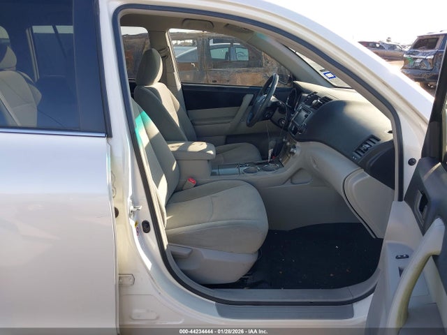2013 TOYOTA HIGHLANDER 5TDZK3EH5DS117593 Photo 4