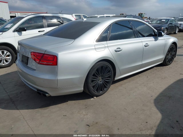 2014 AUDI S8 WAUD2AFD7EN003190 Photo 3