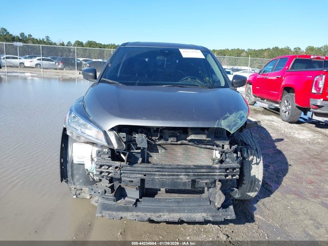 3N1CP5BV7NL497821 Nissan Kicks S Xtronic Cvt