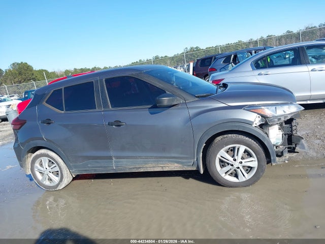 3N1CP5BV7NL497821 Nissan Kicks S Xtronic Cvt