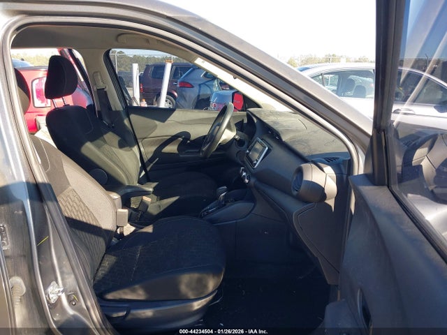 3N1CP5BV7NL497821 Nissan Kicks S Xtronic Cvt