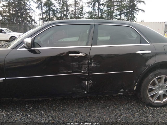 2007 Chrysler 300c მანქანა იყიდება აუქციონზე, vin: 2C3KK63H07H636421, აუქციონის ნომერი: 44234557