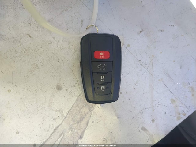 44234583 :رقم المزاد ، JTMD6RFV2ND058165 vin ، 2022 Toyota Rav4 Hybrid Limited مزاد بيع