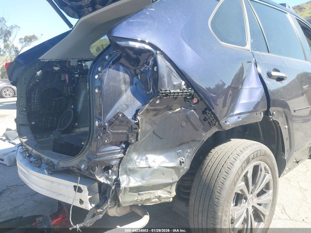 44234583 :رقم المزاد ، JTMD6RFV2ND058165 vin ، 2022 Toyota Rav4 Hybrid Limited مزاد بيع