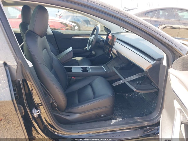 2023 TESLA MODEL 3 5YJ3E1EA7PF425202 Photo 4