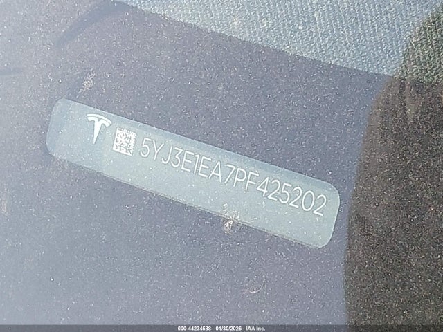 2023 TESLA MODEL 3 5YJ3E1EA7PF425202 Photo 8