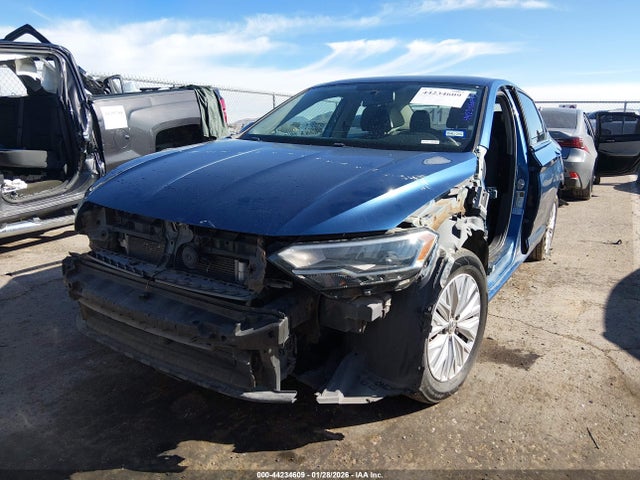 Продажа на аукционе авто 2019 Volkswagen Jetta 1.4t R-line/1.4t S/1.4t Se, vin: 3VWC57BU1KM251520, номер лота: 44234609