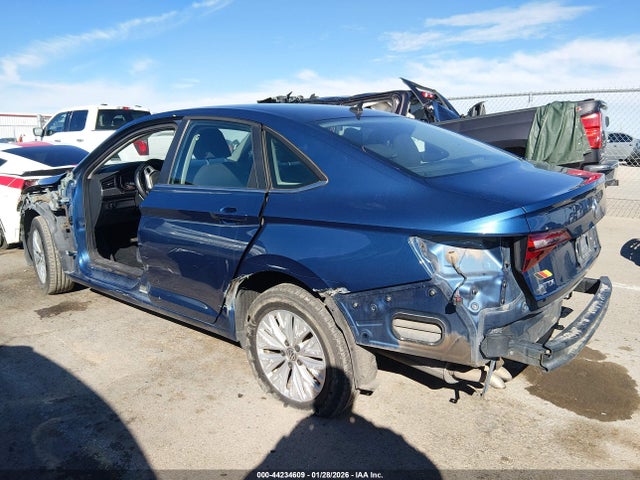 Продажа на аукционе авто 2019 Volkswagen Jetta 1.4t R-line/1.4t S/1.4t Se, vin: 3VWC57BU1KM251520, номер лота: 44234609