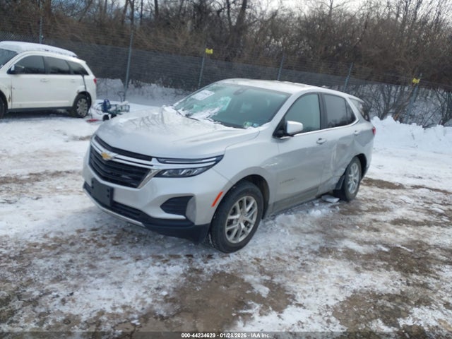 3GNAXUEV1NL193093 Chevrolet Equinox Awd Lt