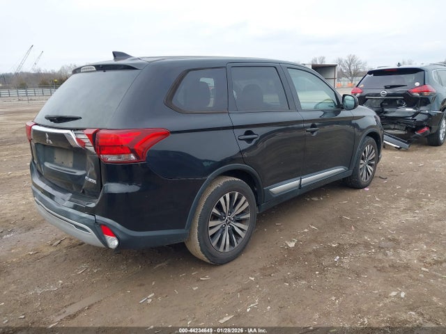 2019 MITSUBISHI OUTLANDER JA4AD2A32KZ009031 Photo 3