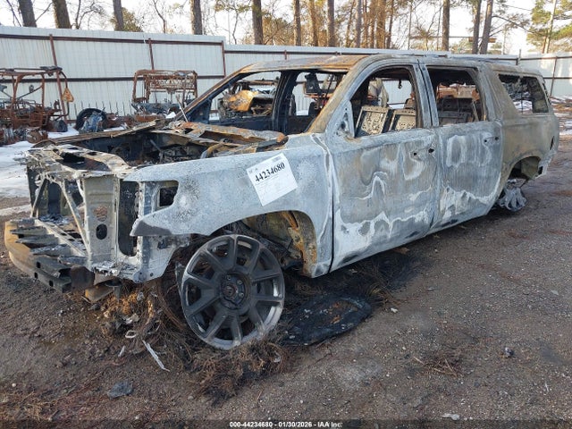 1GNSKHKC3GR112667 Chevrolet Suburban Lt