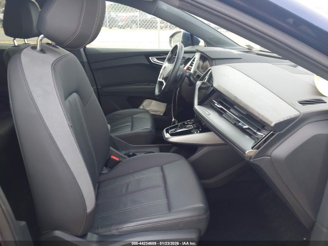 2023 AUDI Q4 E-TRON WA1M2BFZ6PP000142 Photo 4