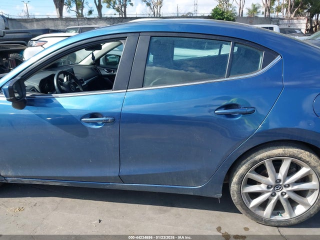 3MZBN1V72HM124007 Mazda Mazda3 Touring