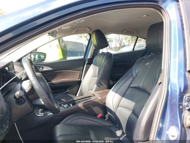 3MZBN1V72HM124007 Mazda Mazda3 Touring