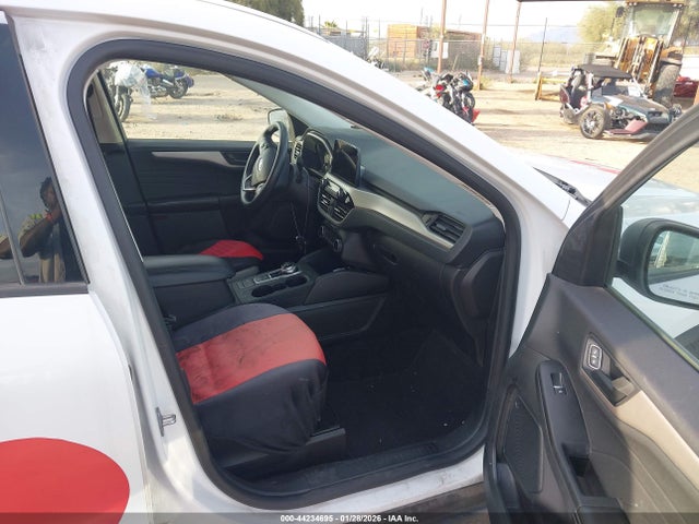 1FMCU0BZ5NUA64396 Ford Escape Se Hybrid